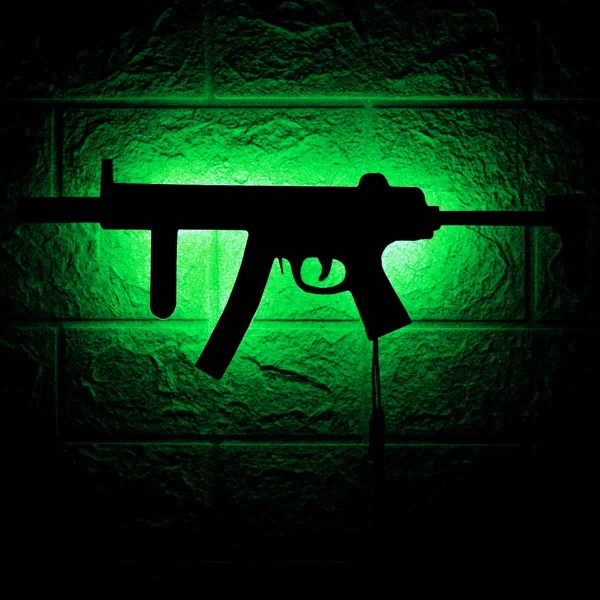 Młodzieżowy kinkiet ścienny KLMP5 LED RGB karabin USB czarny