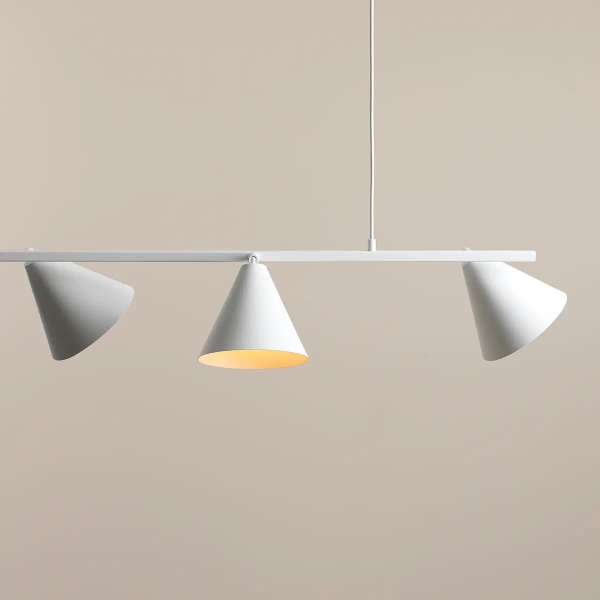 Wisząca lampa stożkowa FORM 1108L metalowa do salonu biała