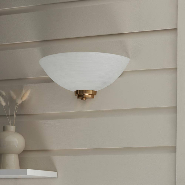 Lampa ścienna półokrągła Welles 112439 szklana biała mosiądz