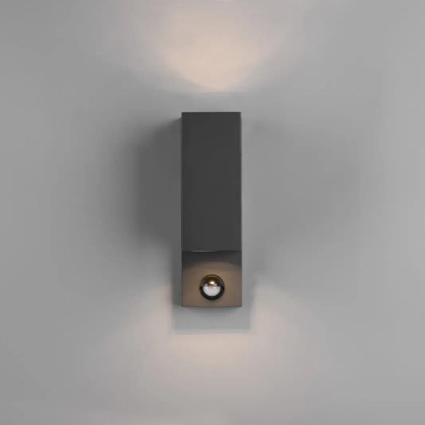 Antracytowa lampa ROYA 214269242 z czujnikiem ruchu IP44 ścienna