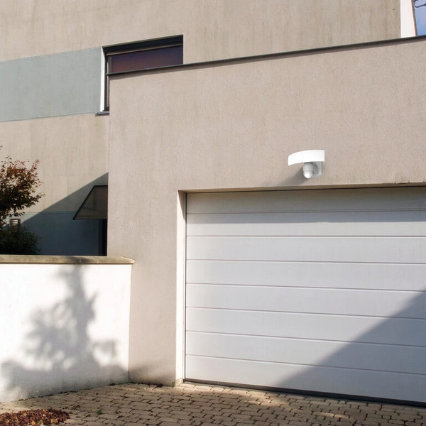 Elewacyjna lampa z czujnikiem ruchu ARC 7632201053 IP54 LED 13W 5000K biały