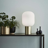 Modernistyczna LAMPA stołowa BROOKLYN 107868 Markslojd stojąca LAMPKA biurkowa tuba mosiądz biała