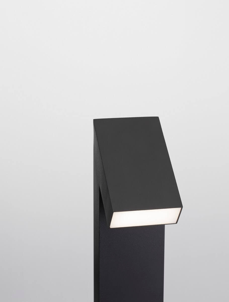 Stojąca lampa ogrodowa MONCLOVA LE71474 metalowa LED 6W 3000K czarna