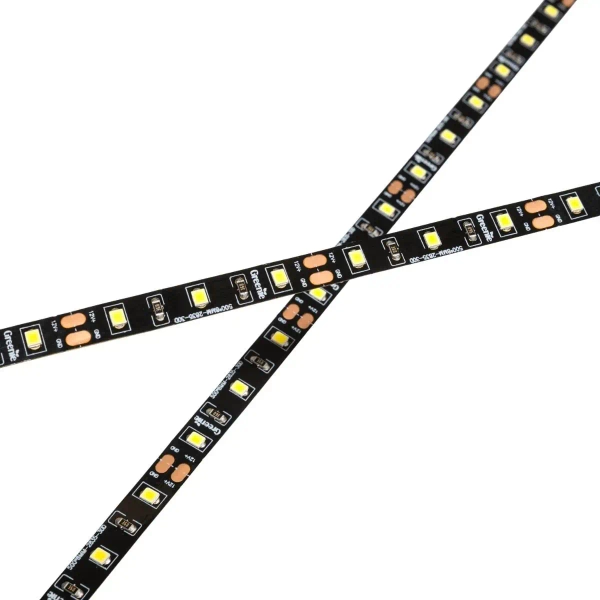 Metrowa taśma LED TL206WW-B Greenie LED 6W 2800-3200K czarna