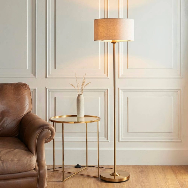 Podłogowa lampa do salonu Highclere 113461 z abażurem mosiądz antyczny