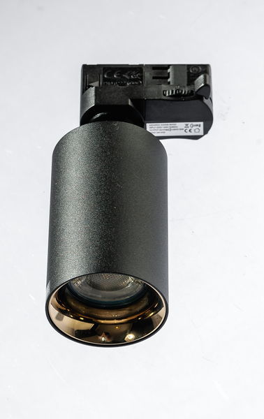 Lampa do 3-fazowego szynoprzewodu Eiger AZ4206 czarny złoty
