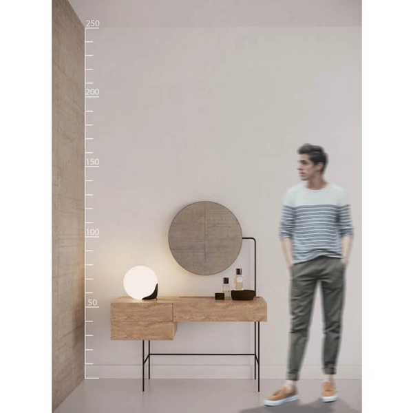 Lampka stołowa do sypialni Aris AZ2054 Azzardo kula łezka biała