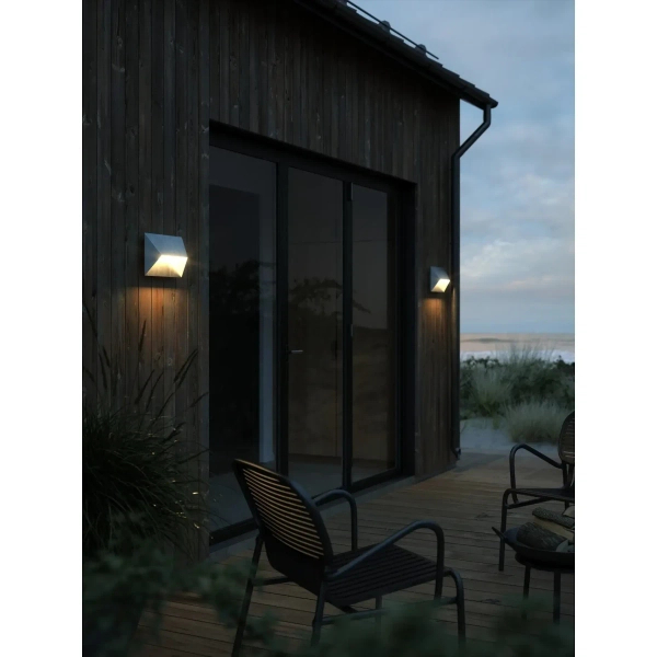 Lampa na elewację Pontio 2218191031 metalowa IP54 cyna