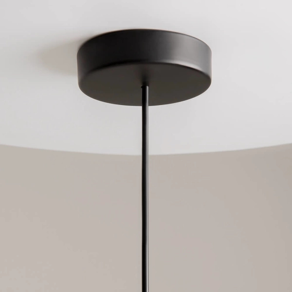 Wisząca lampa Kioto MOD178PL-01B marmurowa czarna biała