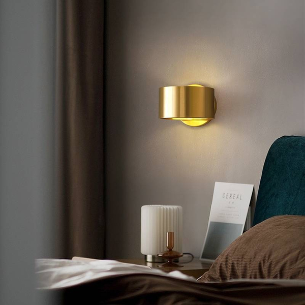 Minimalistyczna lampa ścienna Arro MSE010400209 złota