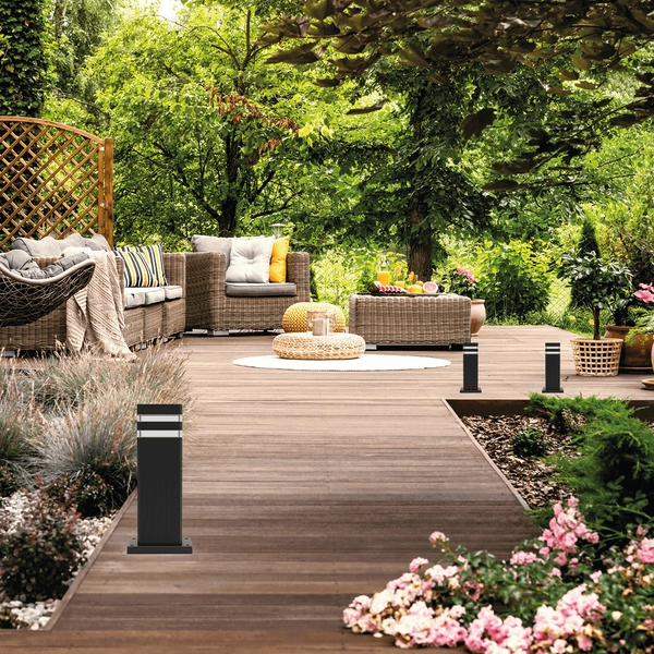 Metalowy słupek ogrodowy Vini EKO0735 Eko-light IP54 czarny