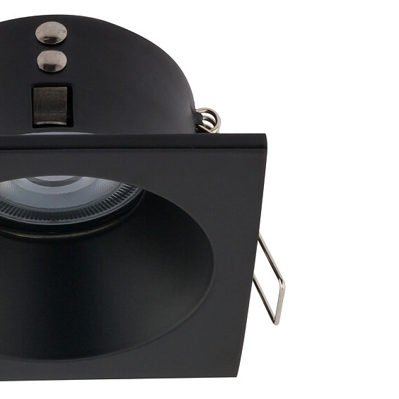 Lampa podtynkowa do łazienki Delta 8370 czarny wpust schodowy