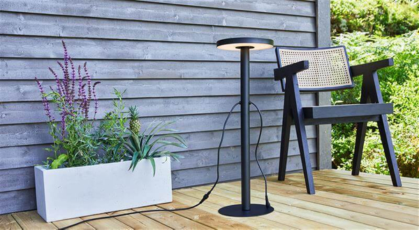Stojąca lampa zewnętrzna Garden na taras LED 5W 3000K czarna