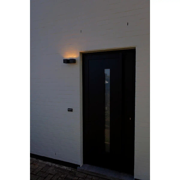 Nowoczesny kinkiet FARI 5117401118 antracyt LED 10W 3000K IP54