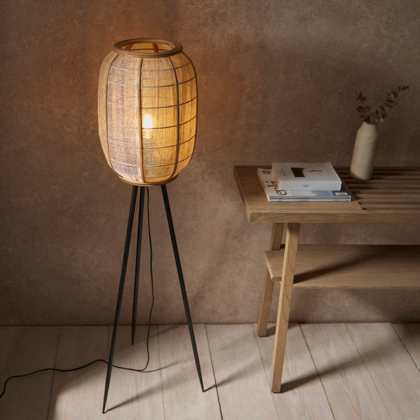 Podłogowa lampa ażurowa Zaire 101687 na trójnogu drewniana czarna