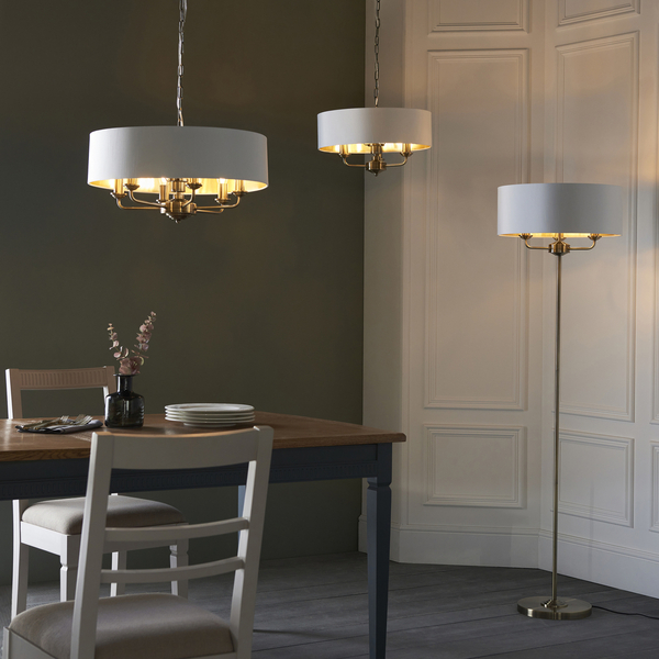 Podłogowa lampa Highclere 98935 Endon do salonu biały mosiądz