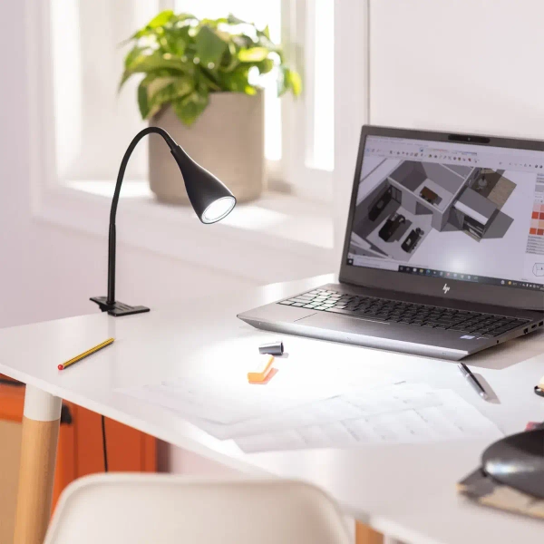 Regulowana lampa biurkowa Libro ABR-KK-C-GU10 Abruzzo z klamrą czarny