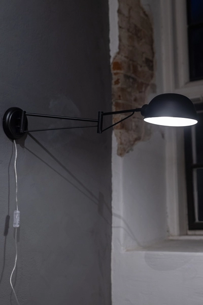 Lampa ścienna Portland 108587 Markslojd metalowa oprawa regulowana czarna