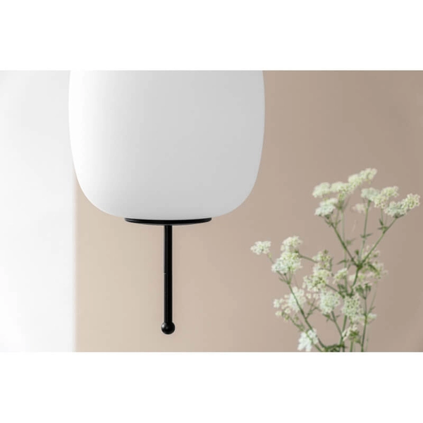 Wisząca lampa do jadalni Epli EPB122P0 szklana nad stół biała czarna