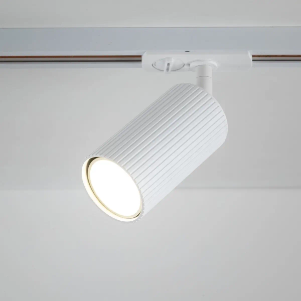 Sufitowa jednofazowa lampa Tracer Tune 16144 ryflowana tuba biały