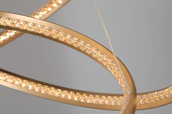 Salonowa lampa wisząca Brighton LED 55W 3000K z kryształkami złota