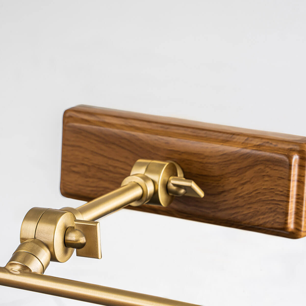 Przyścienna lampa Winchfield WINCHFIELD-PLM-AB-OAK mosiądz drewniana