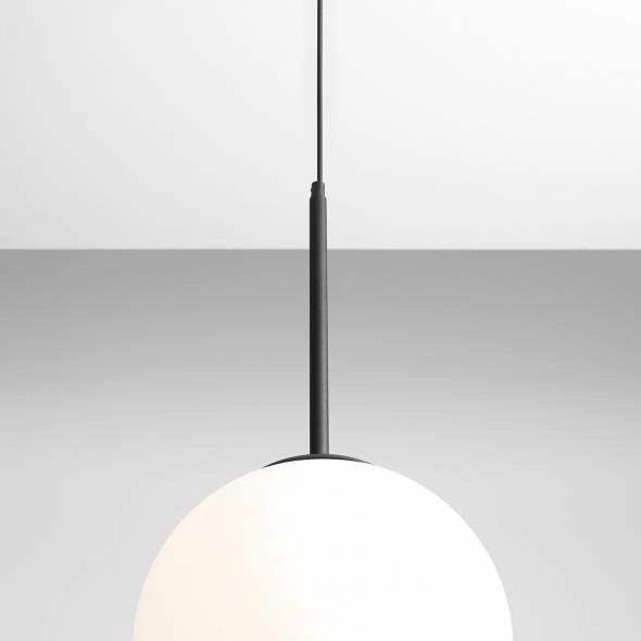 Modernistyczna lampa wisząca BOSSO 1087G1 Aldex szklana kula