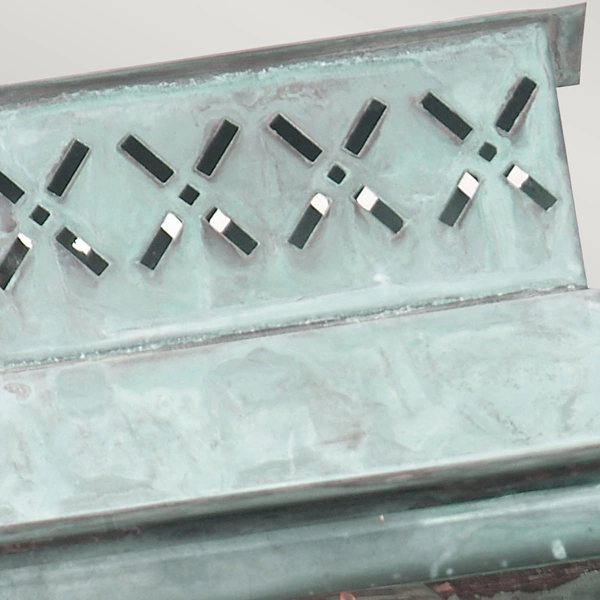 Latarnia elewacyjna LAMBETH-PALACE-V Elstead na taras zielona