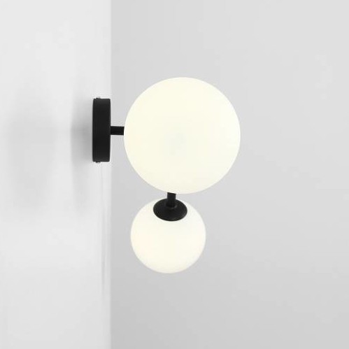 Modernistyczna lampa ścienna PURE 1064D1 Aldex szklane kule