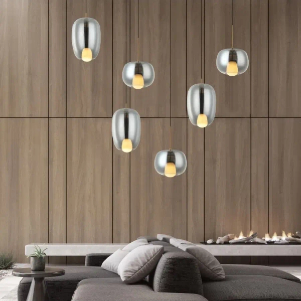 Szklana zwisająca lampa 22058 kula do jadalni przydymiona złota