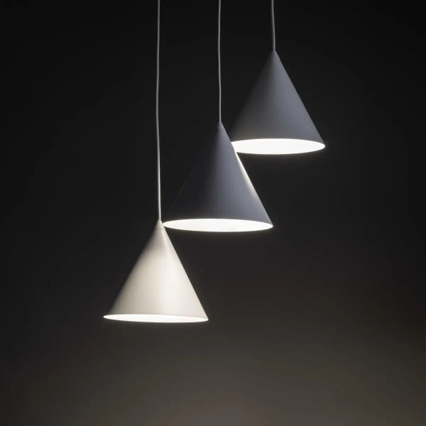 Stożkowa lampa wisząca CONO 10012 potrójna biały