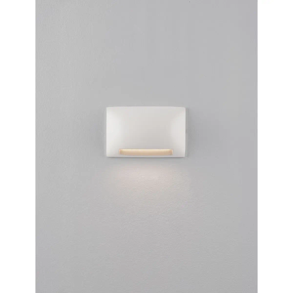 Ścienny kinkiet do ogrodu PLASENA LE75300 LED 5W 3000K IP65 biała