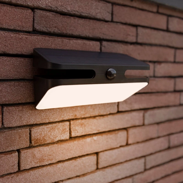 Elewacyjny kinkiet czujnik ruchu AERO 6919501330 LED 8,6W 4000K IP54 czarny