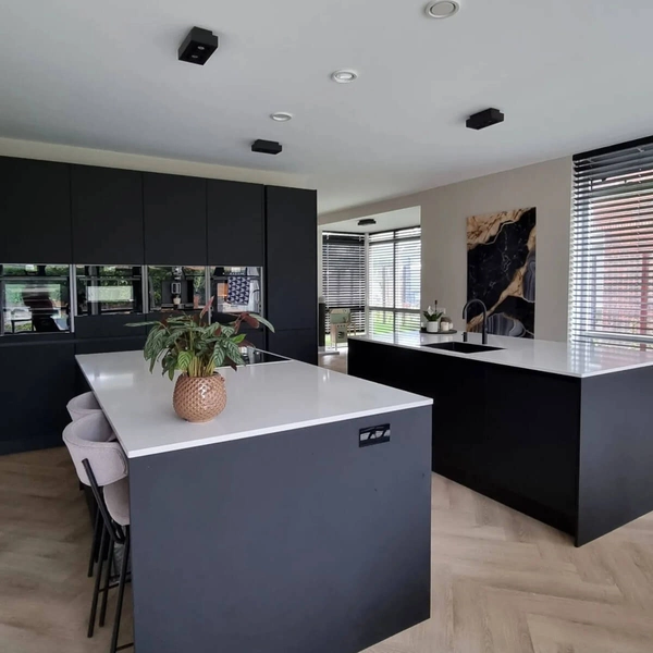 Sufitowa lampa z regulacją XIRAX 09119/11/30 Lucide metalowa czarna