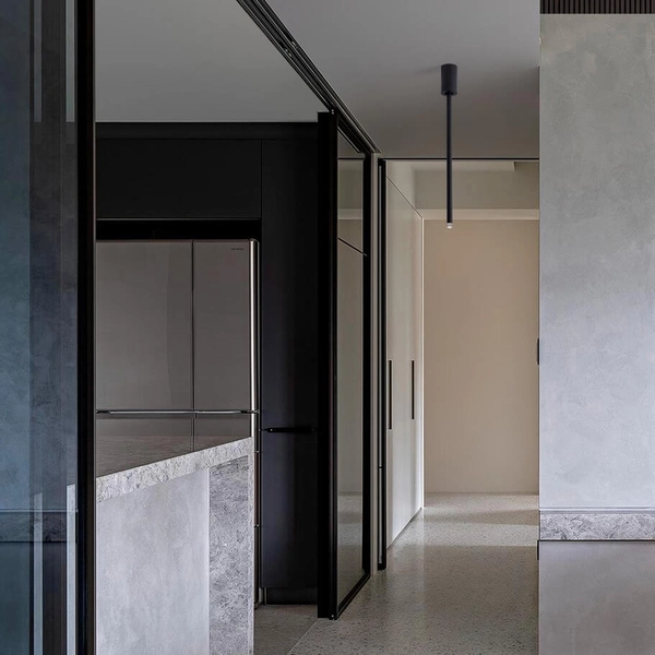 Jadalniana lampa sufitowa ABAPO LE44697 LED 4W 3000K regulowana tubka czarny