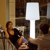 Nowoczesna lampa stojąca Carmen LUMCR165WLNW King Home IP54 na taras biała