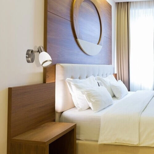 Klasyczny kinkiet ścienny ELITE 5970 szklany metalowy biały brązowy