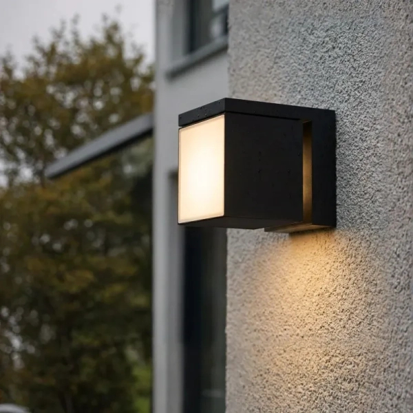 Kinkiet zewnętrzny CUBIC czarny AZ6687 1xLED 18W 3000K na elewację