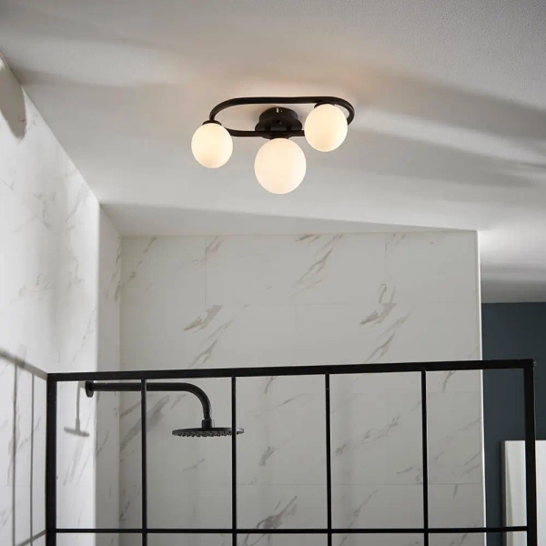 Kulista lampa sufitowa Pulsa 93524 kule balls biały IP44 czarny