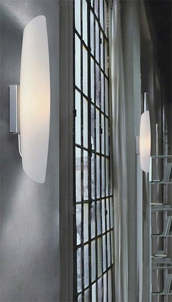 Szklany kinkiet pokojowy Ariel ścienna lampa podłużna biała