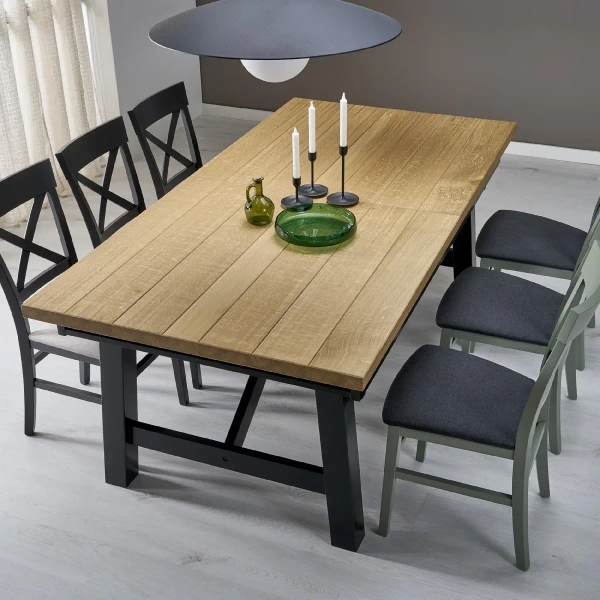 Jadalniana lampa zwisająca Slate 10637 mleczna kula czarny