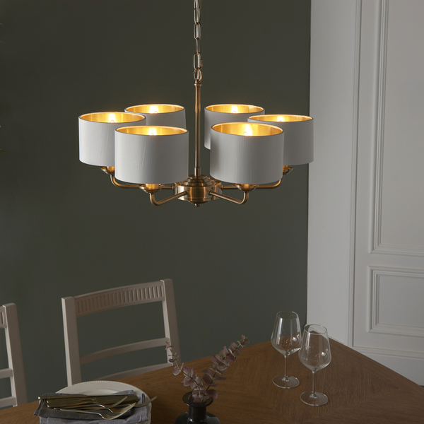 Żyrandol vintage Highclere 98936 Endon abażurowy biały mosiądz