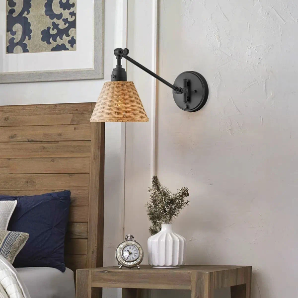 Naścienna lampa na wysięgniku Arti HK-ARTI-1W-BK-NR rattan drewniana czarna