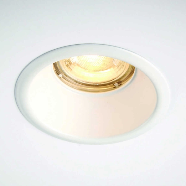 Okrągła oprawa podtynkowa Speculo 80247 Saxby IP65 metalowa biała