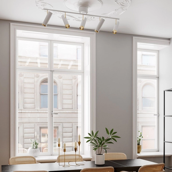 Biała lampa sufitowa Puls metalowe reflektorki do pokoju