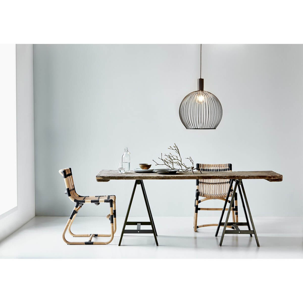 Wisząca lampa industrialna Aver 84263003 druciana kula czarny