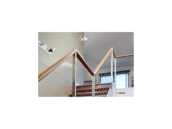 Regulowana lampa sufitowa Tomi do przedpokoju biała