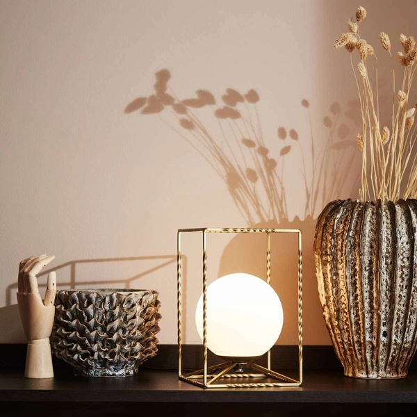 Biurkowa lampka klatka EVE 107817 Markslojd kulisty klosz biały złota