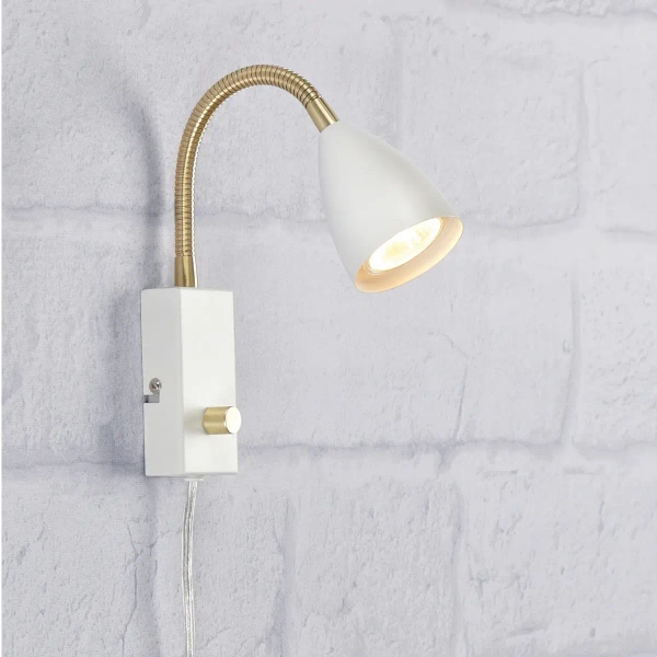 Kinkiet LAMPA ścienna CIRO 106588 Markslojd metalowa OPRAWA regulowany reflektorek na peszlu biały