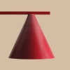 Stojąca lampa Form Floor 1108A15 Aldex w kształcie stożka czerwona